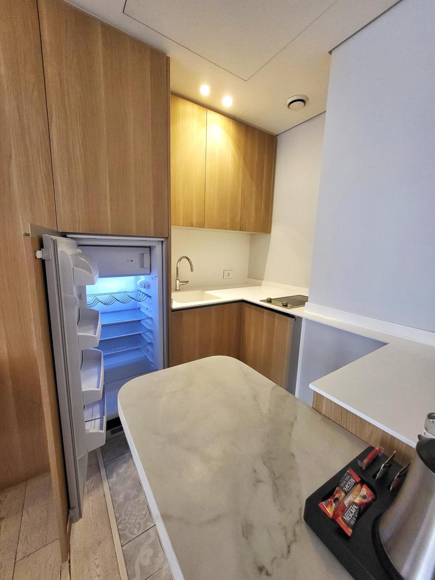 ביירות Monot Suites מראה חיצוני תמונה